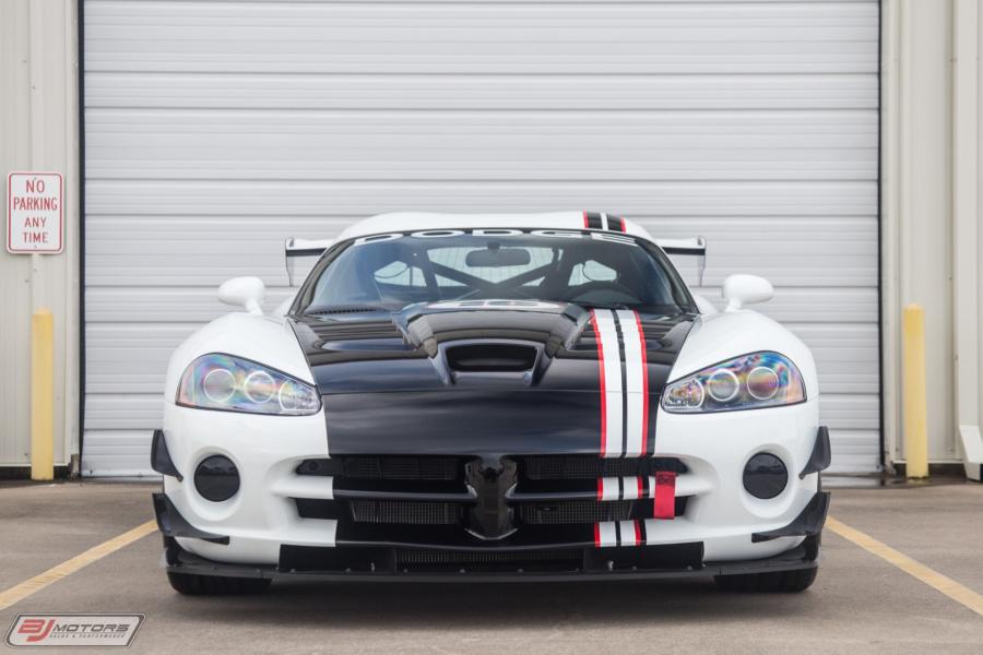  Dodge Viper SRT10 ACR-X (002) 2010 года  (фото 4 из 52)